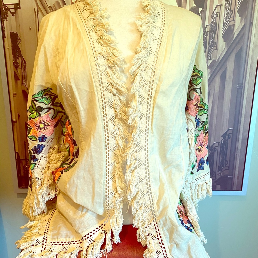 Bohemian beach cover up with floral stitched arms